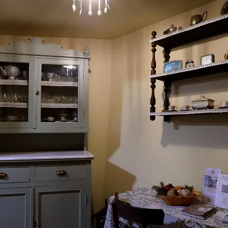 Appartement το πέτρινο της γιαγιάς μαρίκας Karpenísion