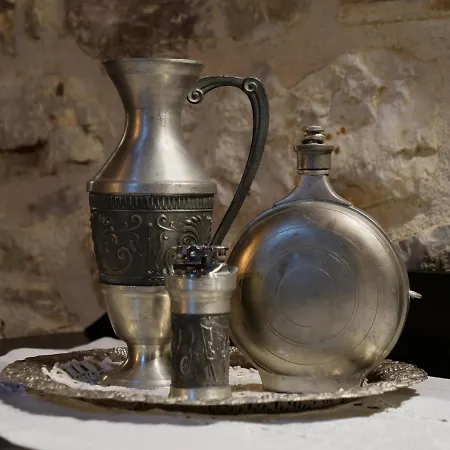 το πέτρινο της γιαγιάς μαρίκας 公寓