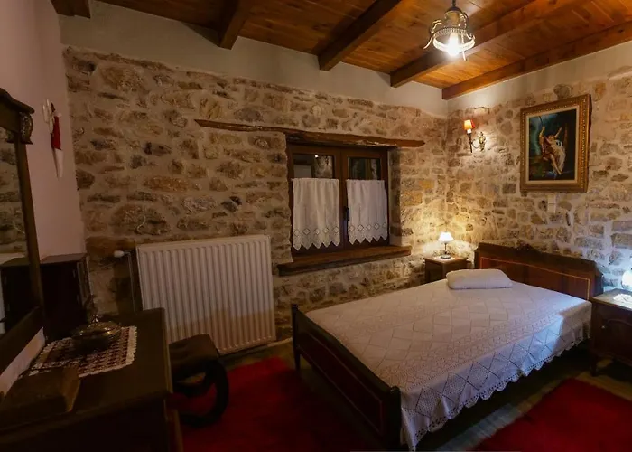 το πέτρινο της γιαγιάς μαρίκας Apartment *