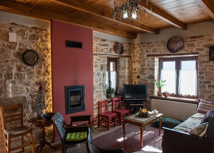 Apartment το πέτρινο της γιαγιάς μαρίκας Karpenisi